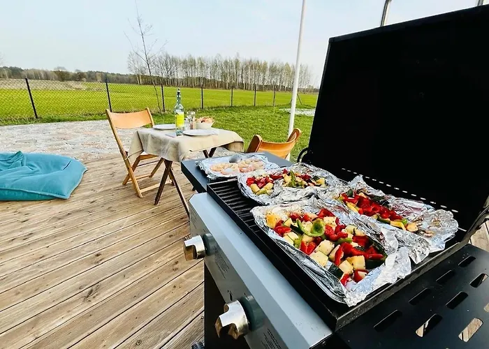 Sielski W Starej Hucie Nyaraló *